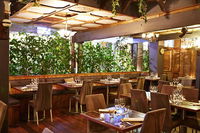 Fins Restaurant - Accommodation QLD