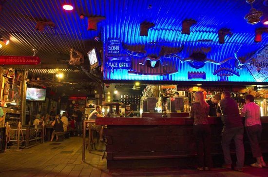 Bojangles Saloon & Restaurant - thumb 0