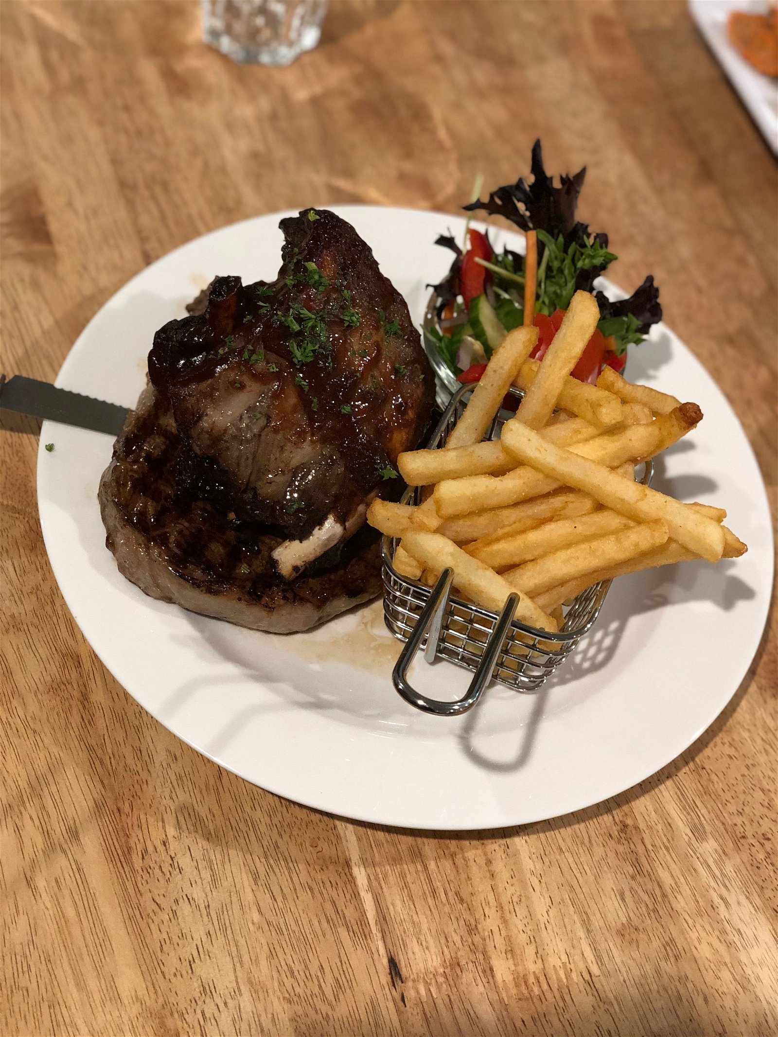 Wiggos Steak & Seafood Restaurant - thumb 2