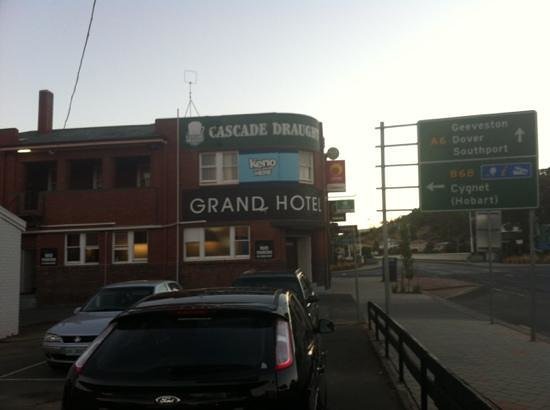 Grand Hotel - Pubs Sydney