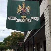 Gunners Arms Tavern - Accommodation Daintree