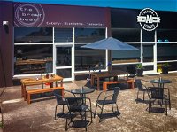 The Brown Bear Eatery - Lismore Accommodation