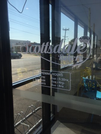 Scottsdale Bakery - Tourism TAS