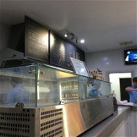 Broadway Seafoods - Accommodation in Surfers Paradise