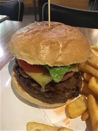 Burger Edge - Surfers Gold Coast