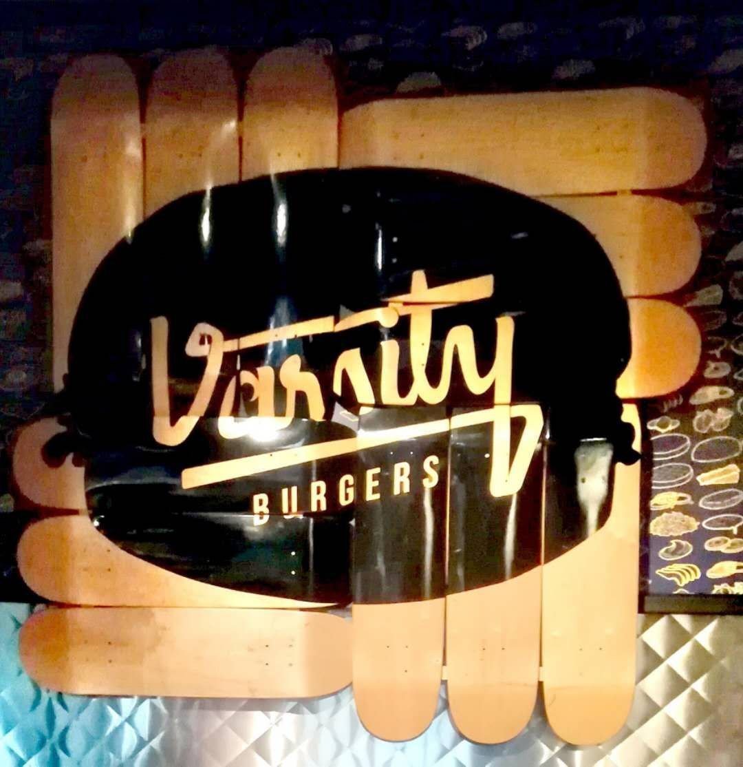 Varsity Burgers - Northbridge - thumb 1