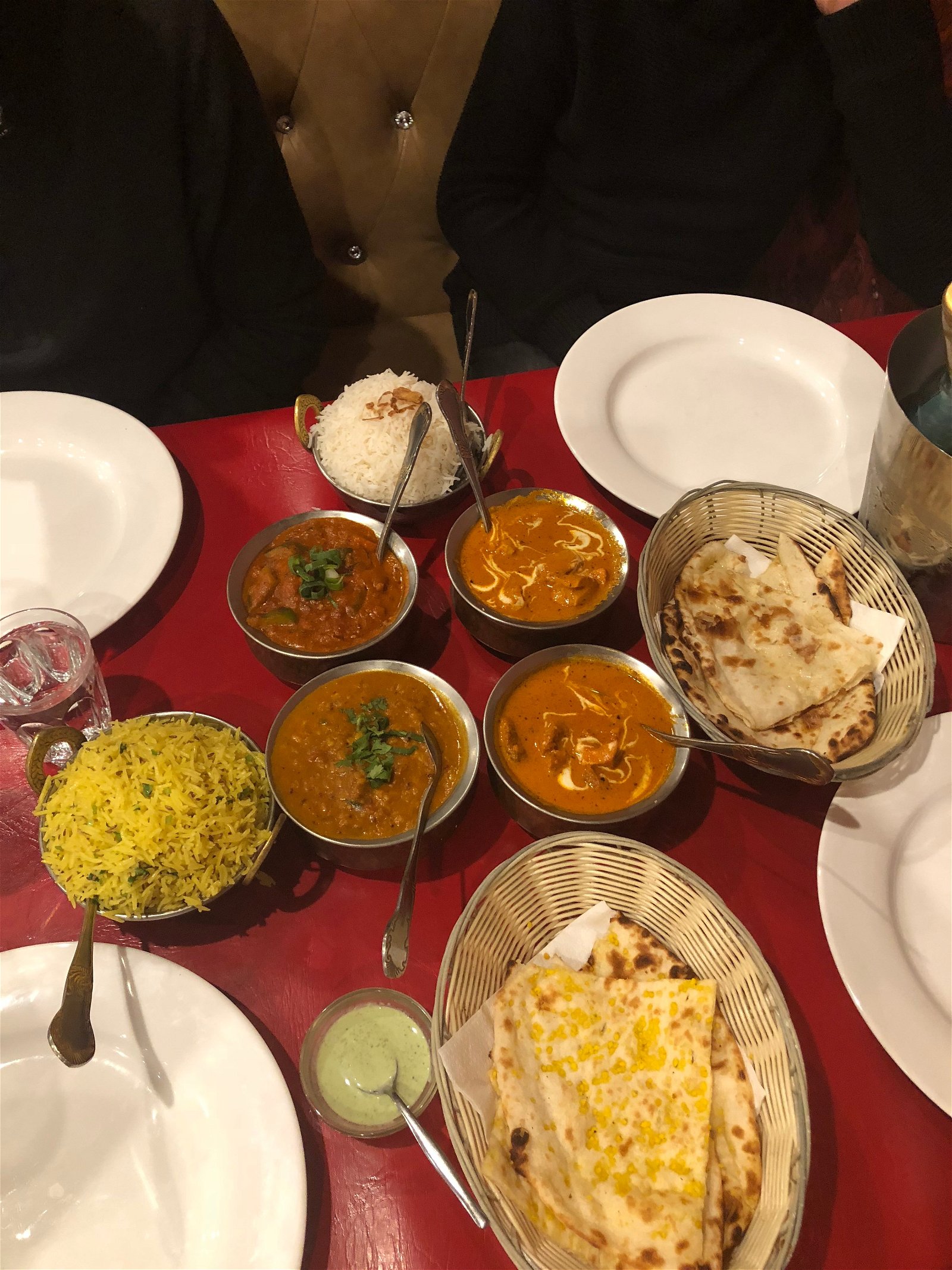 Navratna Indian Restaurant - thumb 3