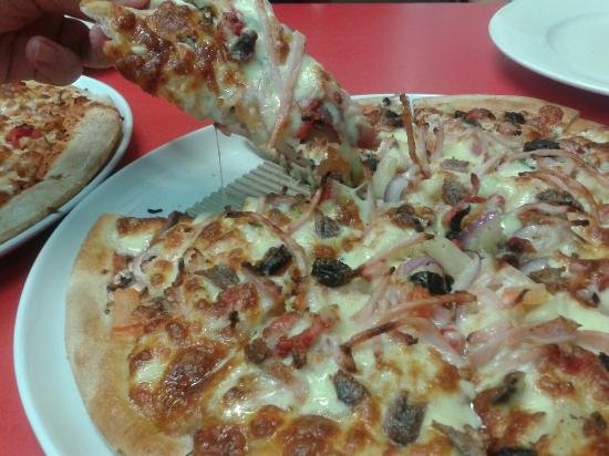 Riccardo's Pizza - Accommodation Tasmania 0