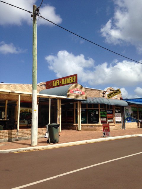 Golden Wattle Cafe Bakery - thumb 2