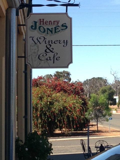 Henry Jones Winery & Cafe - thumb 1