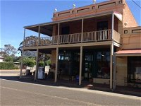 Henry Jones Winery  Cafe - Tourism Search