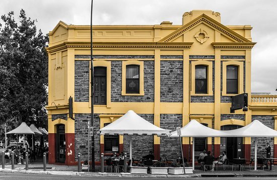 The Colonist Hotel - Pubs Sydney