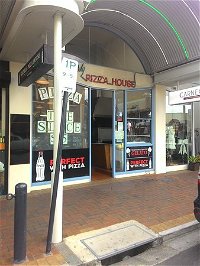 Glenelg Pizza House - Pubs Sydney