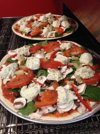Let's Do Pizza - Northern Rivers Accommodation