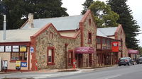 Magnums Bistro at Hotel McLaren - Accommodation Noosa