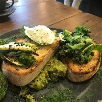 Seasonal Garden Cafe Norwood - Pubs and Clubs