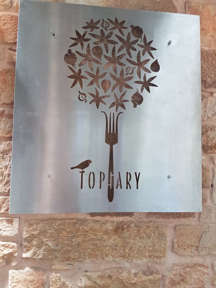 Topiary - thumb 1