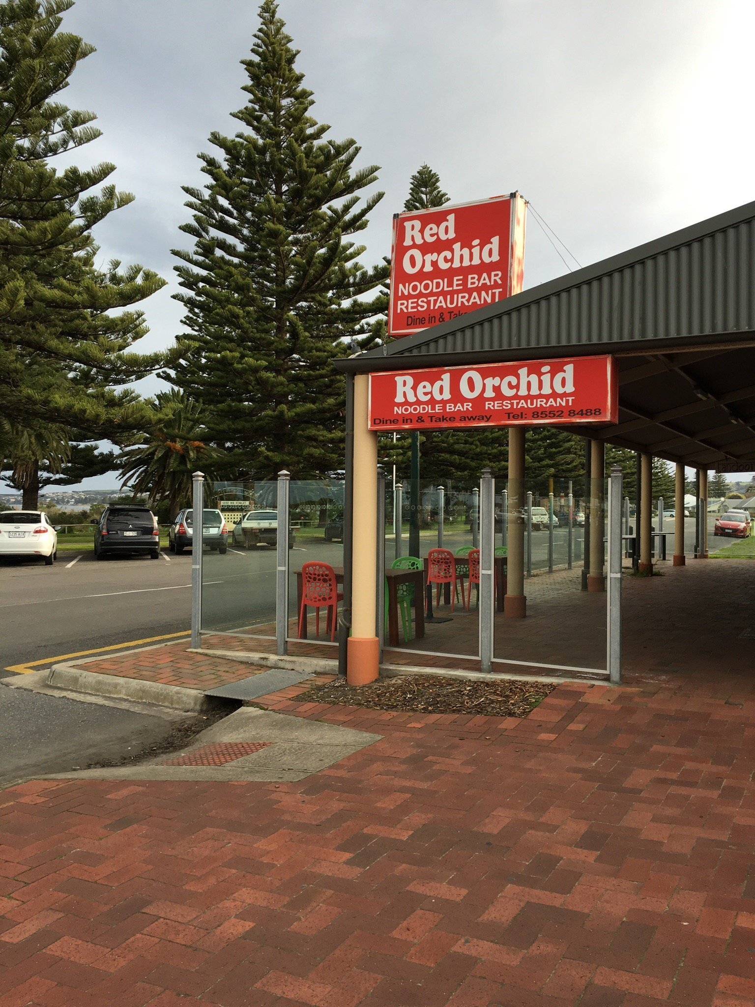 Red Orchid Noodle Bar Restaurant - thumb 3