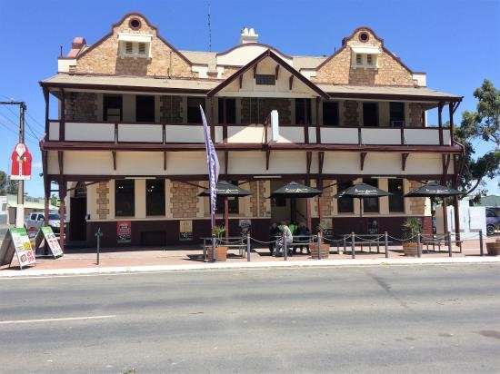 Golden Grain Hotel - Northern Rivers Accommodation