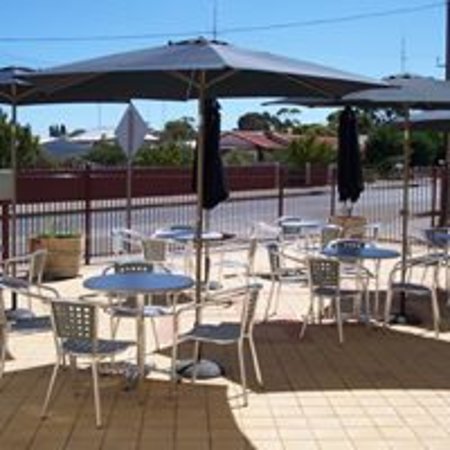 Restaurant at Copper Coast Hotel - Northern Rivers Accommodation