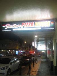 Italian Pizza House - Mount Gambier Accommodation