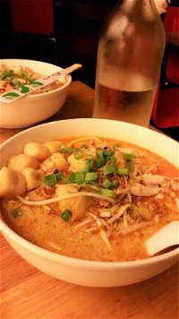 Madame Wu's Noodle Bar - Pubs and Clubs