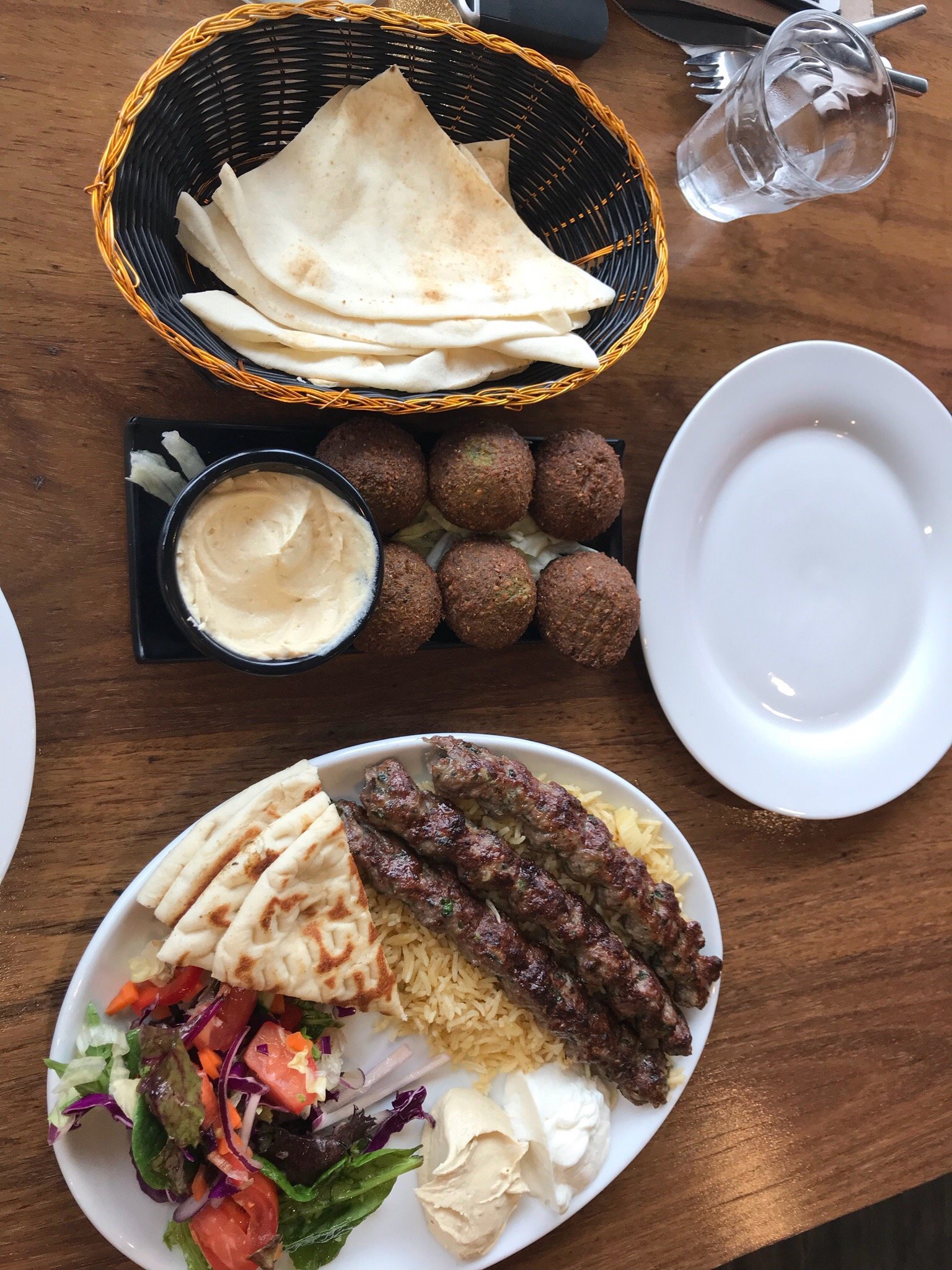 Arabella's Charcoal And Middle Eastern Cuisine - thumb 1