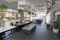 Hotel CBD - Pubs and Clubs
