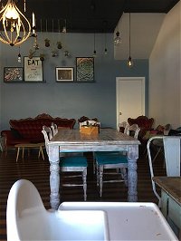 Woodbox Cafe - Tourism Search