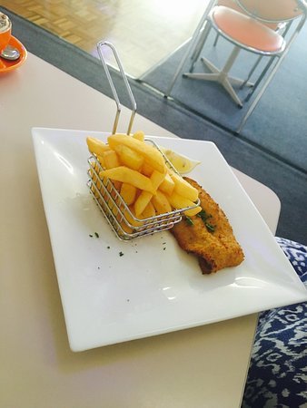 The Bistro at Tewantin Noosa Bowls Club - Broome Tourism