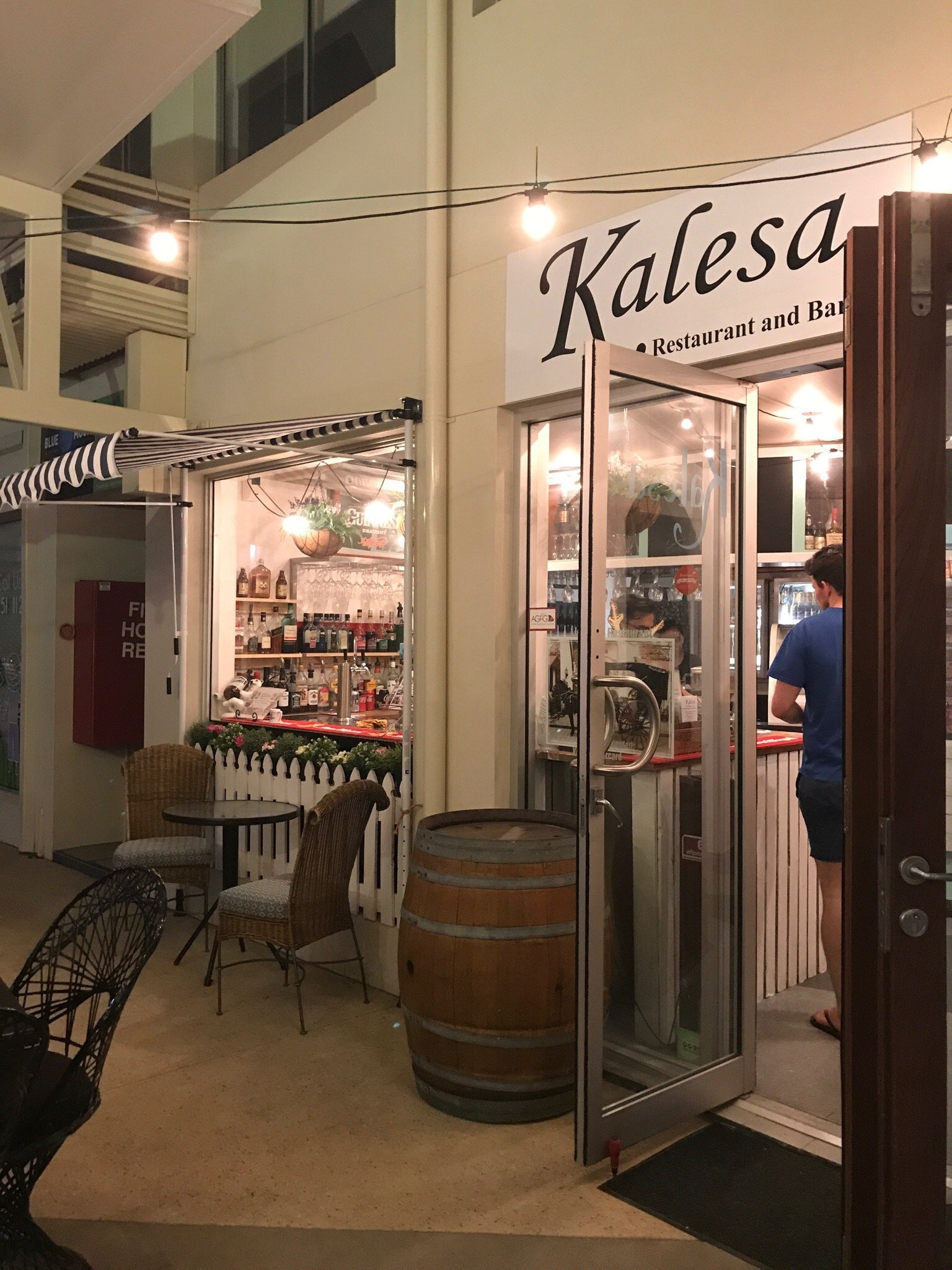 Kalesa Restaurant & Bar - thumb 1