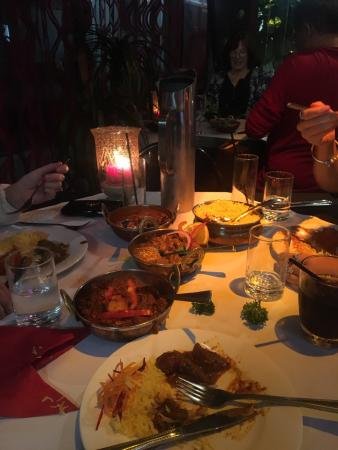 The curry bowl Indian restaurant - Tourism Gold Coast