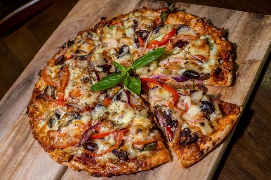 Claudies Wine Bar  Pizzeria - Food Delivery Shop