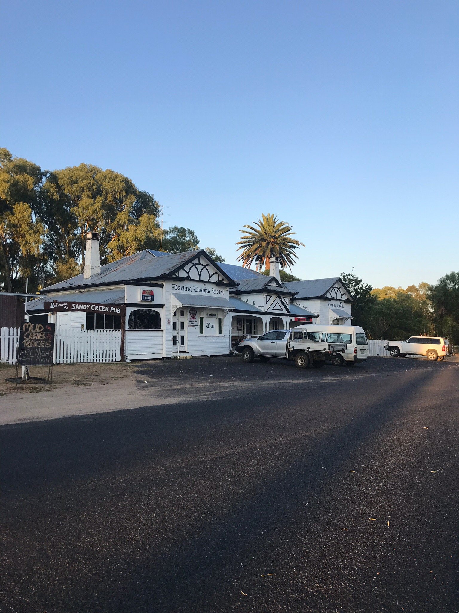 Darling Downs Hotel - thumb 4