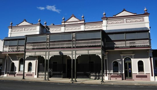 Warwick Hotel - Pubs Sydney