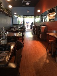 Zinc Cafe  Restaurant - New South Wales Tourism 