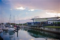 Bluewater Bar And Grill - QLD Tourism