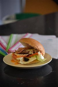 Brunch by Day - Accommodation Redcliffe