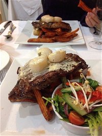 Burke  Wills Restaurant - Geraldton Accommodation