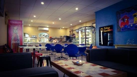 Cafe Piazza - Accommodation BNB
