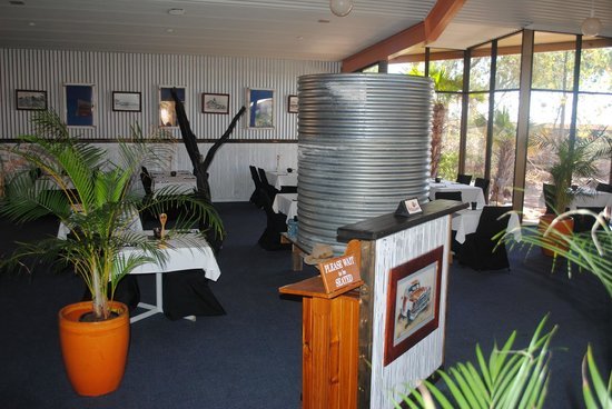Oasis Restaurant and Bar - Australia Accommodation