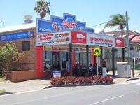 Red Dolphin Seafoods - Accommodation in Surfers Paradise