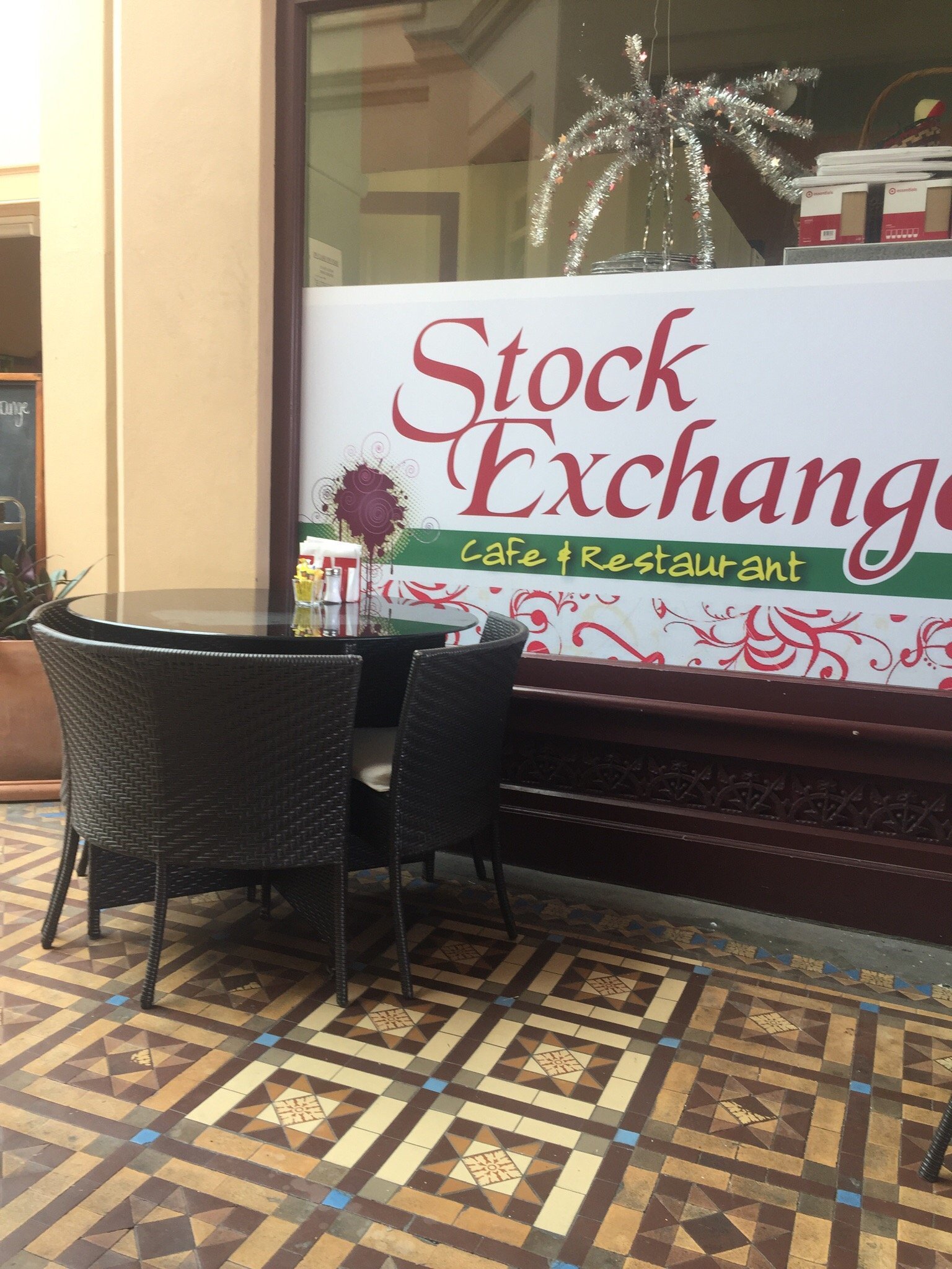 Stock Exchange Cafe - thumb 5