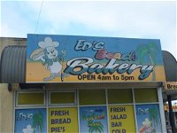 Eds beach bakery rainbow beach - Port Augusta Accommodation