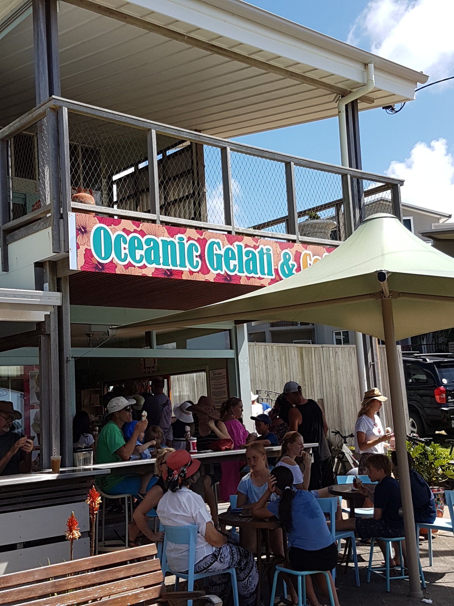 Oceanic Gelati & Coffee Bar - thumb 2