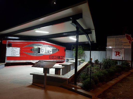 Red Rocket Diner - Food Delivery Shop