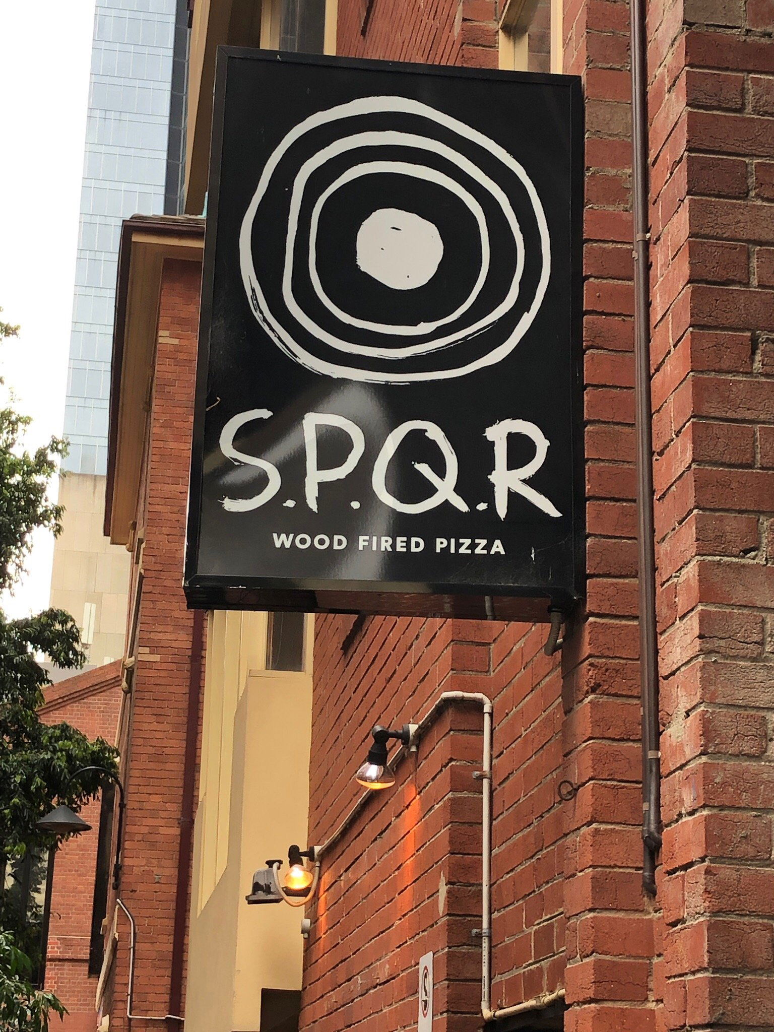 SPQR Pizzeria - thumb 2