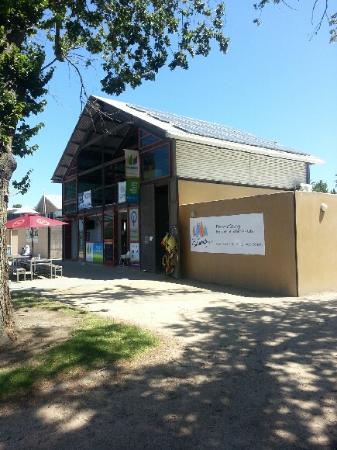 The Boatshed Cafe - thumb 0