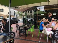 Hummingbird Elwood Cafe - Mackay Tourism