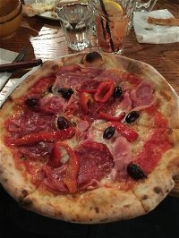 Noi Pizzeria - Accommodation Noosa